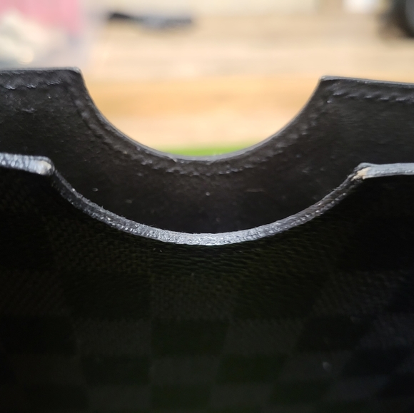 Louis vuitton - Picture 3 of 5